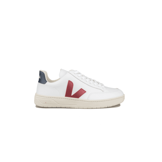 Veja V12 W White Marsala Nautico