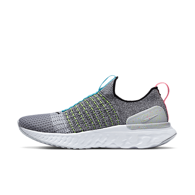 Nike React Phantom Run Flyknit 2 Flash Crimson Baltic Blue