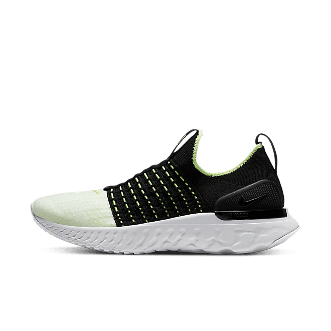 Nike React Phantom Run Flyknit 2 Black Barely Volt (W)