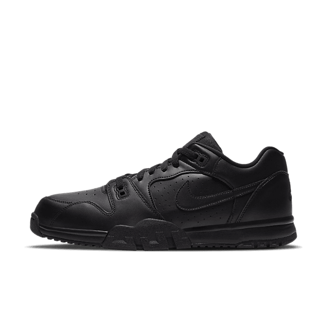 Nike Cross Trainer Low Triple Black