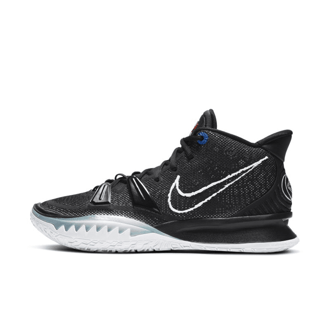 Kyrie 7