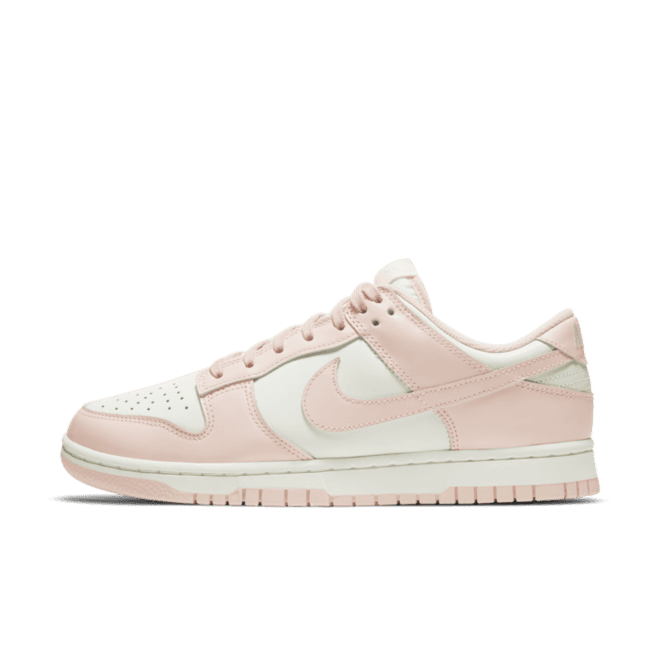 Nike WMNS Dunk Low 'Orange Pearl'