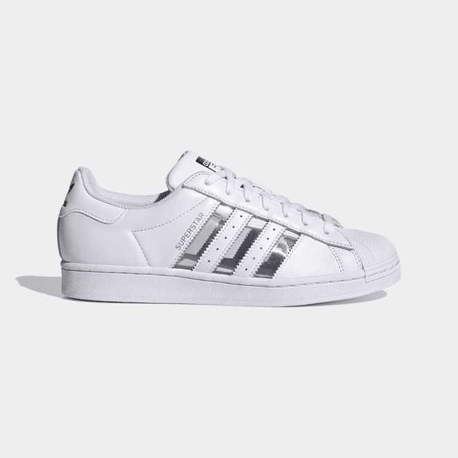 adidas Superstar