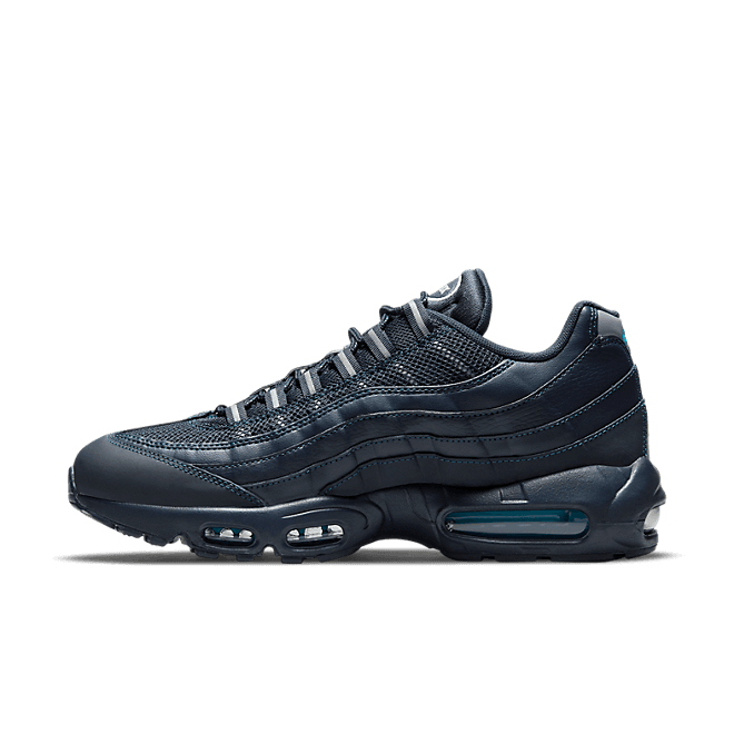 Nike Air Max 95 Essential