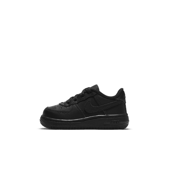 Nike Force 1 LE