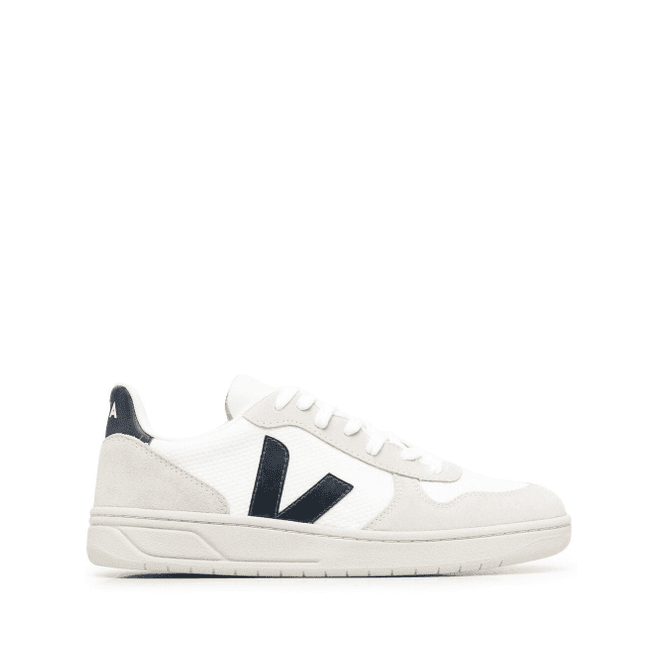 Veja low-top