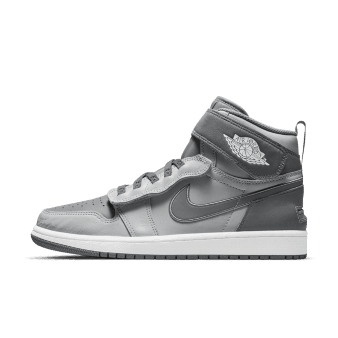 Air Jordan 1 High FlyEase 'Smoke Grey'