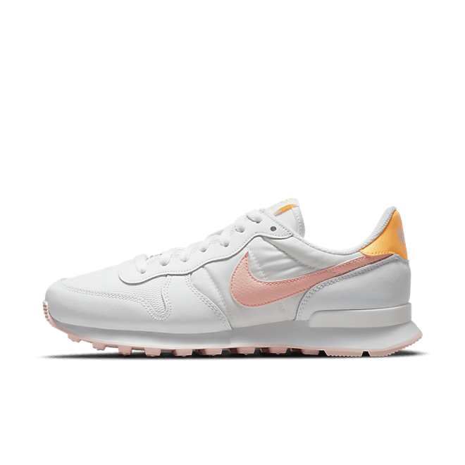 Nike Internationalist WMNS 'Orange Pearl'