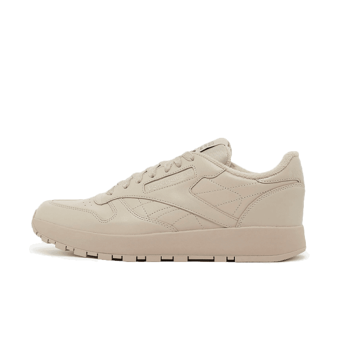 Maison Margiela x Reebok Tabi-toe lace-up 'Natural'