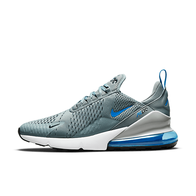 Nike Air Max 270 Essential