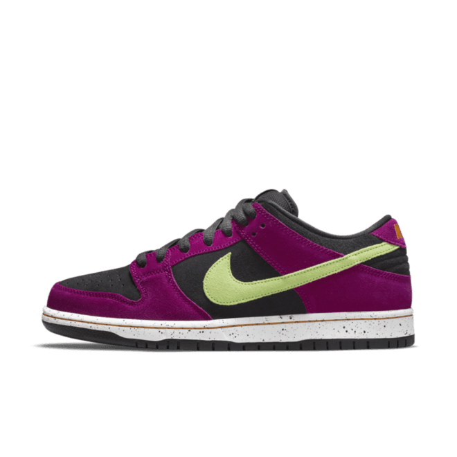 Nike SB Dunk Low ACG 'Red Plum'