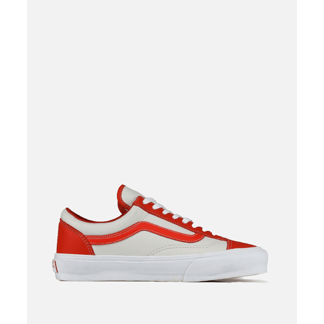 Vans UA Style 36 VLT LX Leather (Orange/True White)