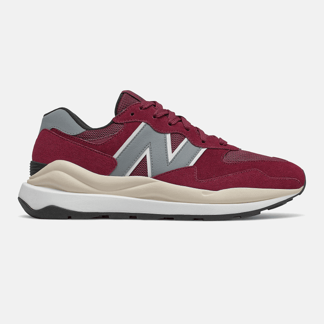 New Balance 57/40 - Garnet met Slate