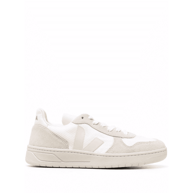 VEJA V-10 mesh low-top