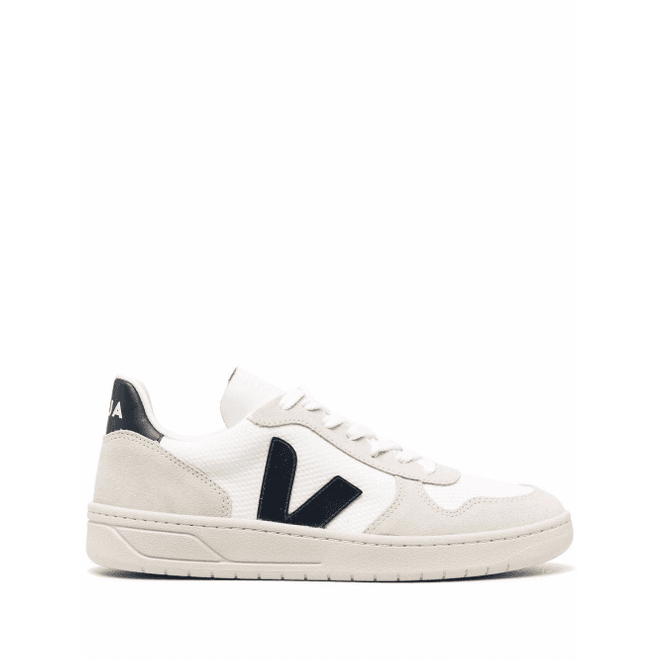 VEJA V-10 low-top