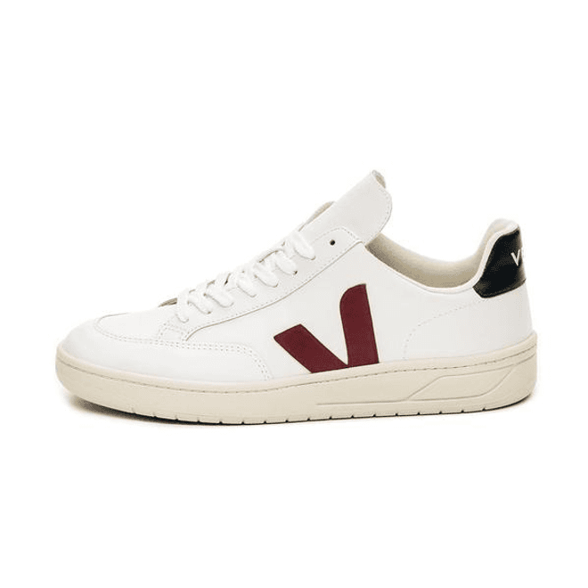 Veja V-12 Leather