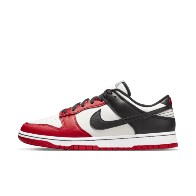 Nike Dunk Low EMB 'Chicago Bulls' - NBA 75th Anniversary