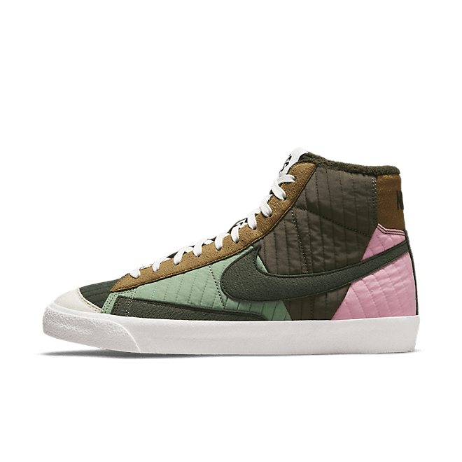 Nike Blazer Mid 77 Premium 'Medium Olive' - Toasty