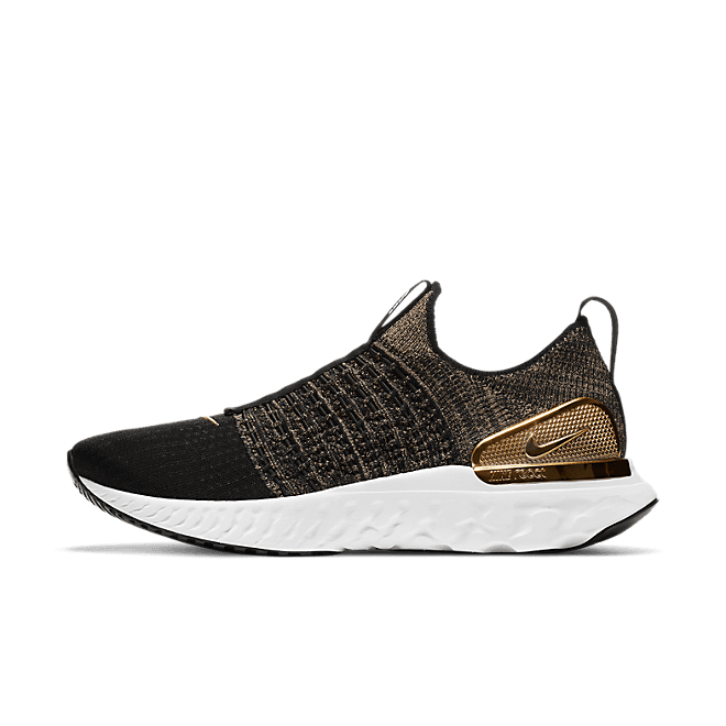 Nike React Phantom Run Flyknit Premium Black Metallic Gold (W)