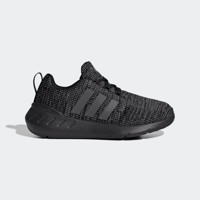 adidas Swift Run 22