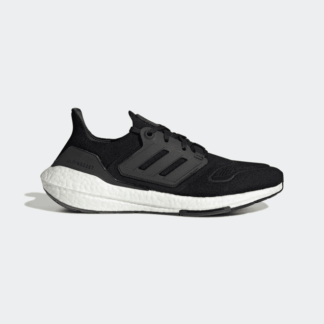 adidas Ultraboost 22