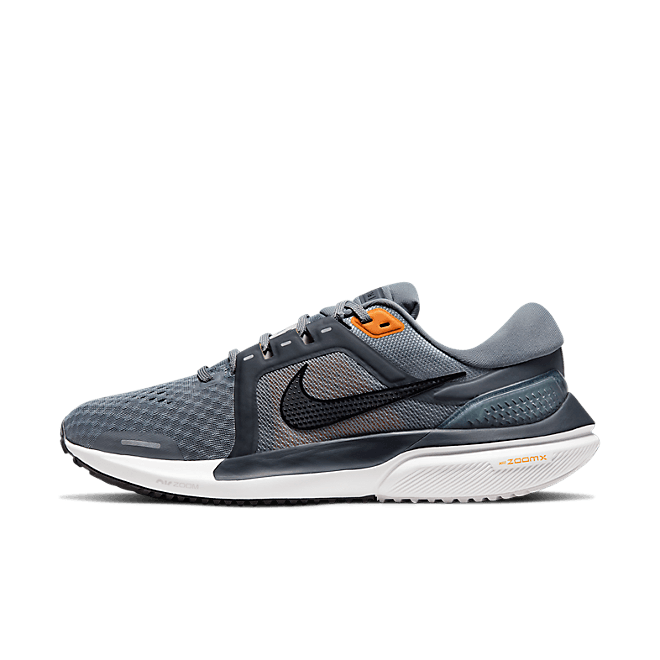 Nike Air Zoom Vomero 16