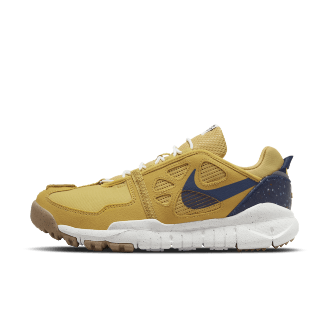 Nike Free Terra Vista Next Nature 'Goldtone'