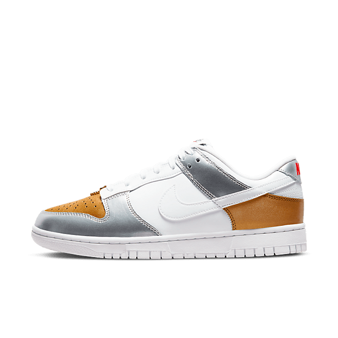 Nike Dunk Low SE 'Gold & Silver'