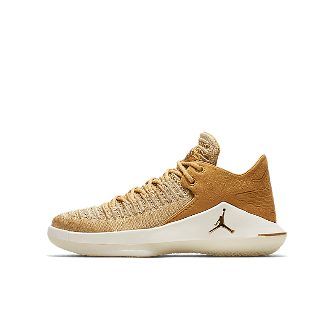 Kids Air Jordan XXXII Low GS Wheat Big Kids Basketball 