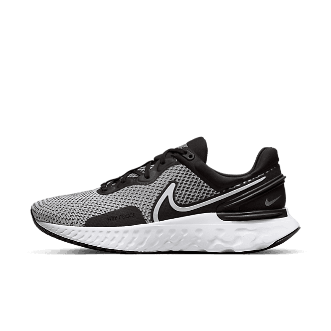 Nike React Miler 3