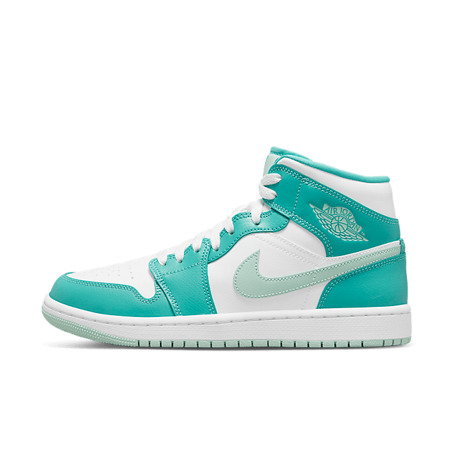 Jordan 1 Mid Island Green (W)