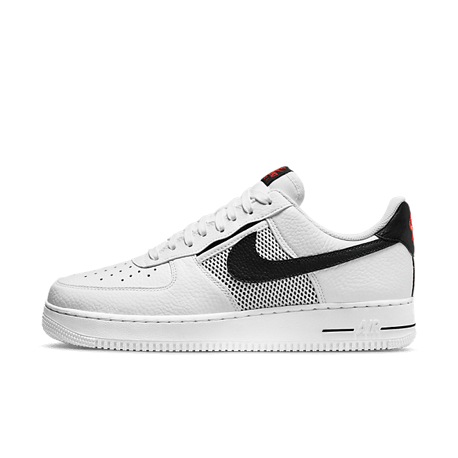 Nike Air Force 1 '07 LV8