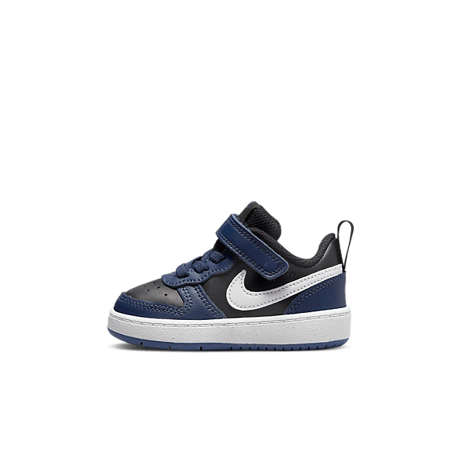 Nike Court Borough Low 2