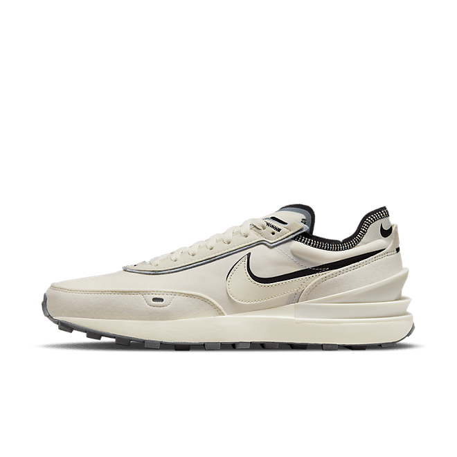 Nike Waffle One SE