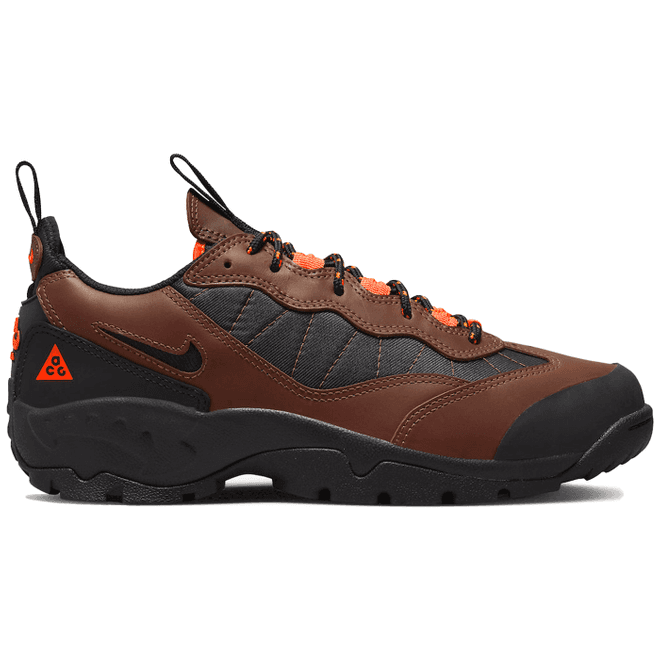 Nike ACG Air Mada Low Bison Total Orange