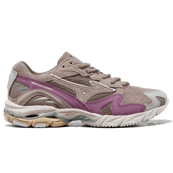 Mizuno Wave Rider 10 Footpatrol Rust