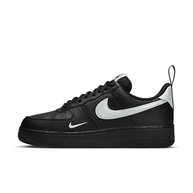 Nike Air Force 1 '07 LV8 UT 'Black'