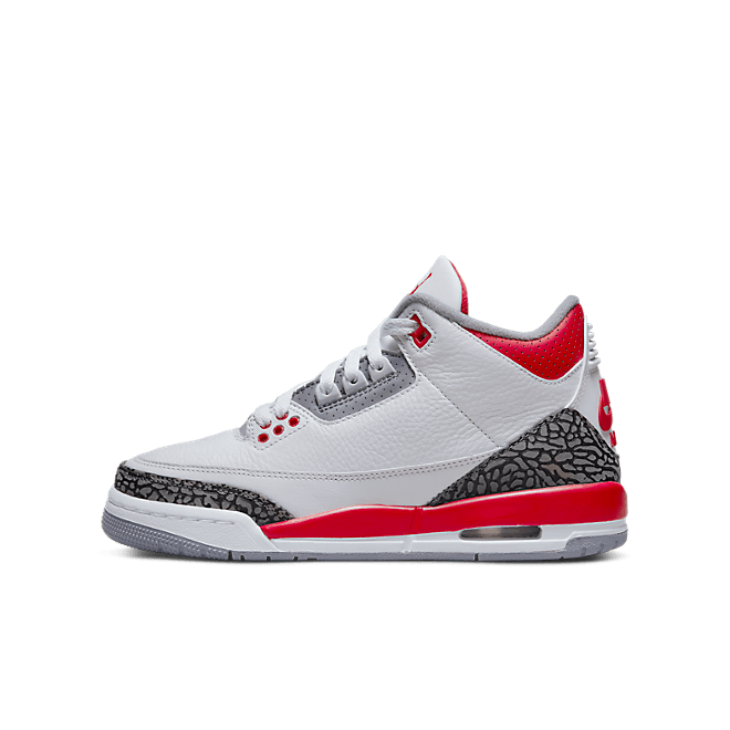 Air Jordan 3 Retro GS 'Fire Red' - 2022