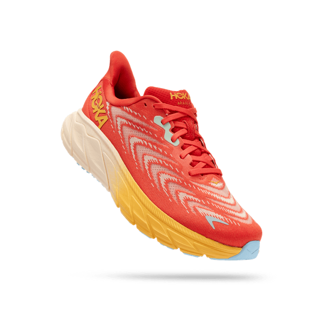 HOKA Arahi 6 