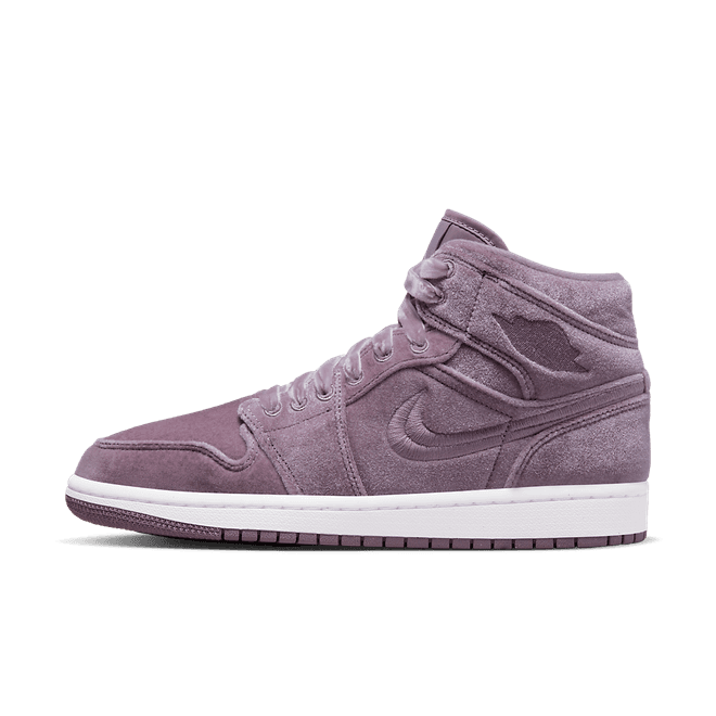 Air Jordan 1 Mid SE WMNS 'Purple Smoke'