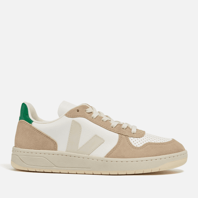 Veja Men's V-10 Chrome Free Leather Trainers