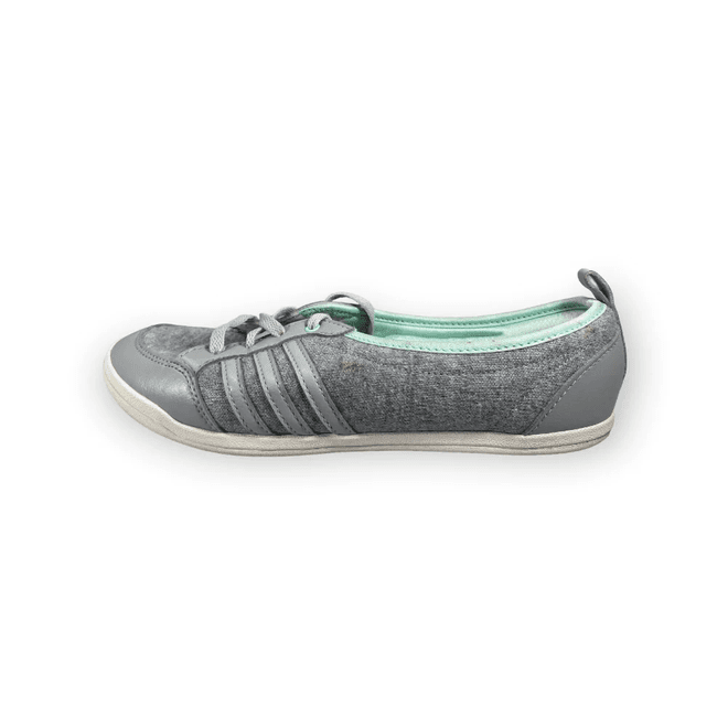 Adidas Piona