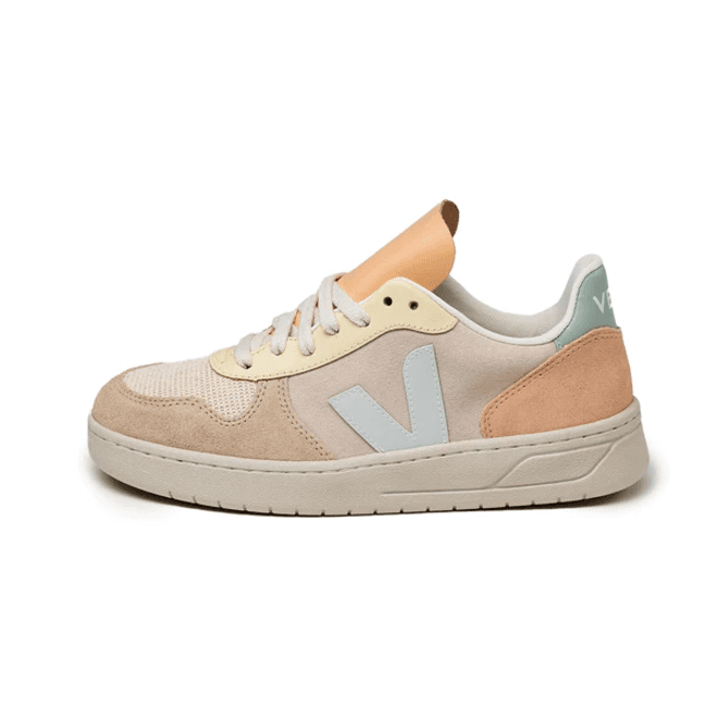 Veja WMNS V-10