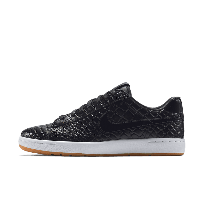 Nike Wmns Tennis Classic Ultra Premium QS