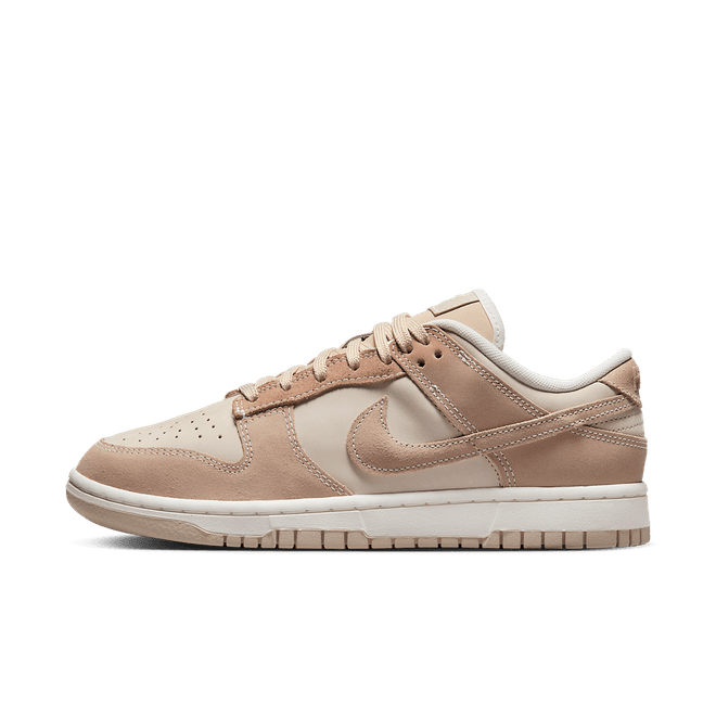 Nike Dunk Low SE WMNS 'Sandrift'