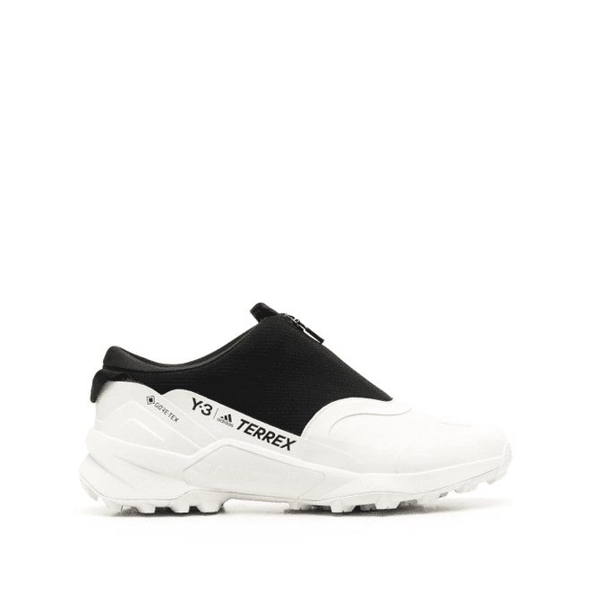 Y-3 Terrex Swift R3