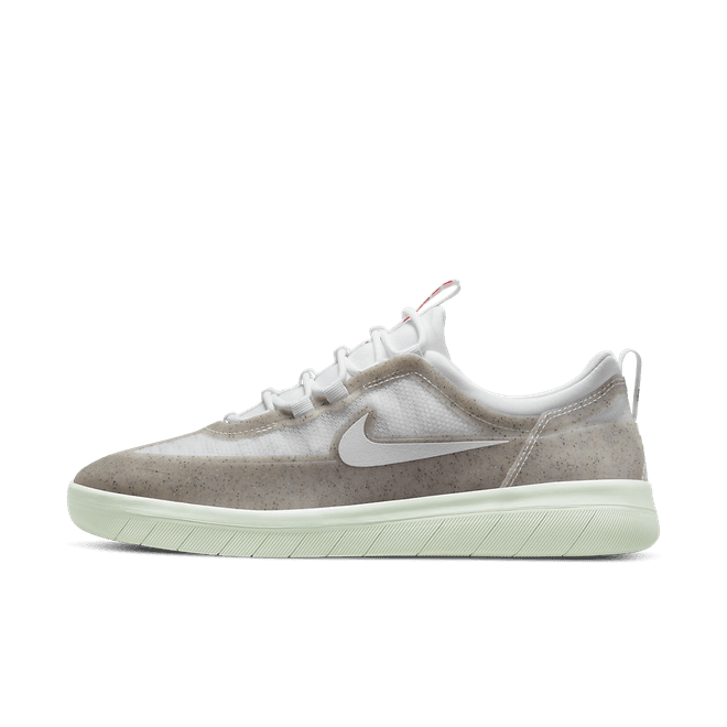 Nike Nyjah Free 2 SB "White Barely Green"