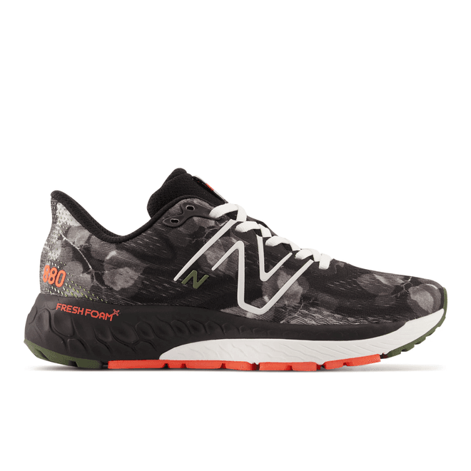 New Balance London Edition Fresh Foam X 880 v13