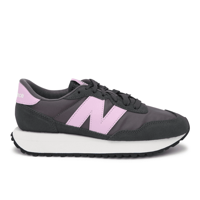 New Balance 237