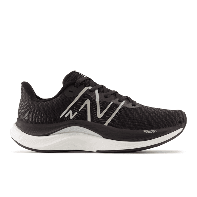 New Balance FuelCell Propel v4